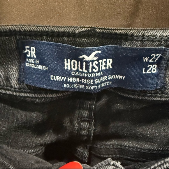 SOLD - Hollister Dark Wash Curvy High-Rise Super Skinny Jeans Size 5R 27W 28L - Picture 4 of 4